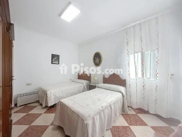 Casa en alquiler en Girón Las Delicias Pacífico