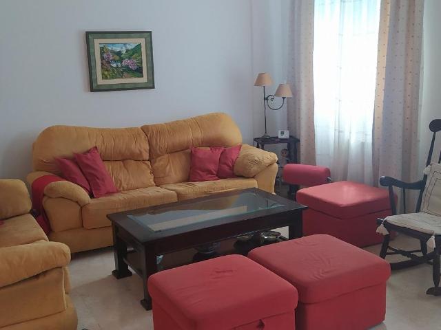 Casa en alquiler en Gójar Granada