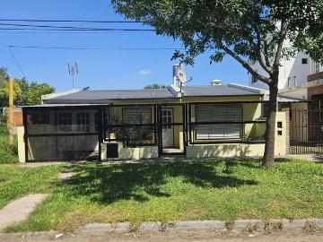 Casa en alquiler en Granadero Baigorria
