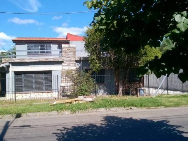 Casa en alquiler en Hurlingham