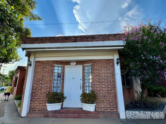 Casa en alquiler en villa sarmiento