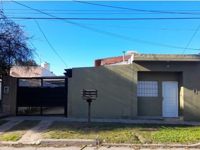 Casa en alquiler en Ituzaingó