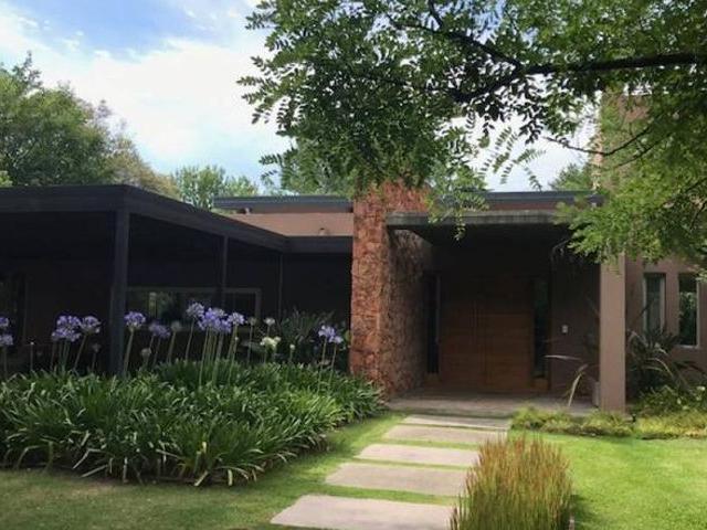 Casa en alquiler en Ituzaingó
