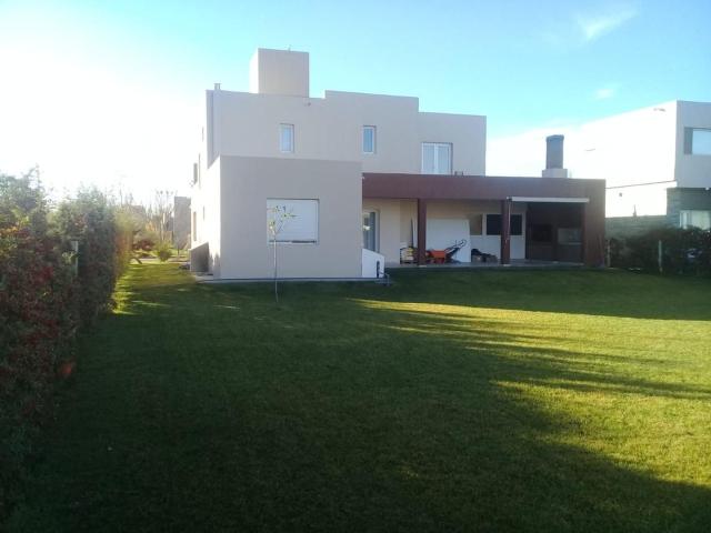 Casa EN ALQUILER en Inmomap