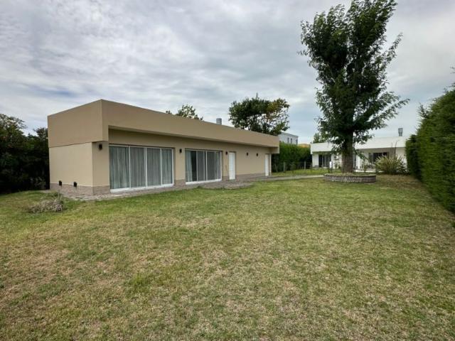 Casa EN ALQUILER en Inmomap