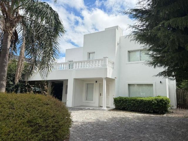 Casa EN ALQUILER en Inmomap