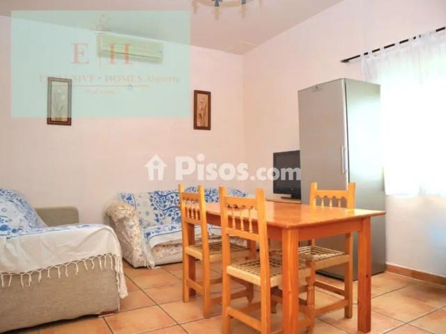 Casa en alquiler en Lubrín