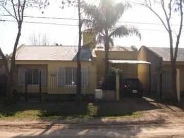 Casa en alquiler en Luján