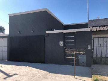 Casa en alquiler en Luján