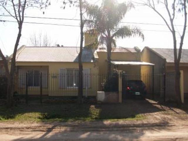 Casa en alquiler en Luján