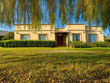 Casa en alquiler en Luján