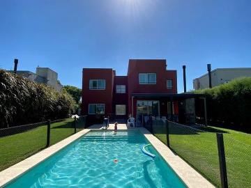 Casa en alquiler en La Lucila