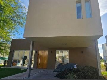 Casa en alquiler en Jacinto Arauz - Terraza