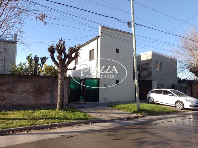 Casa en Alquiler en La Plata