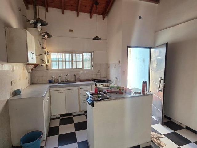 Casa en alquiler en Lanús Este