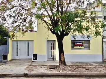 Casa en alquiler en Lanús Este