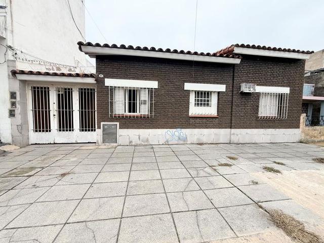 Casa en alquiler en Lanús