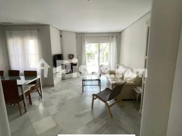 Casa en alquiler en Las Redes