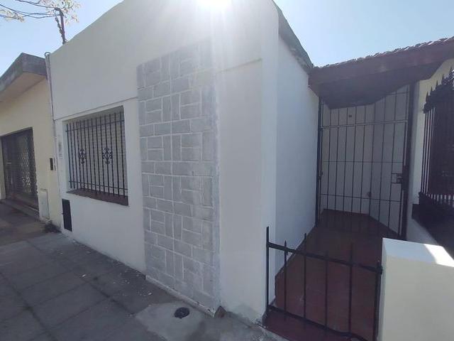 Casa en alquiler en Lomas de Zamora