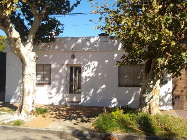 Casa en alquiler en Lomas de Zamora