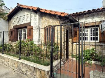 Casa en alquiler en Los Troncos