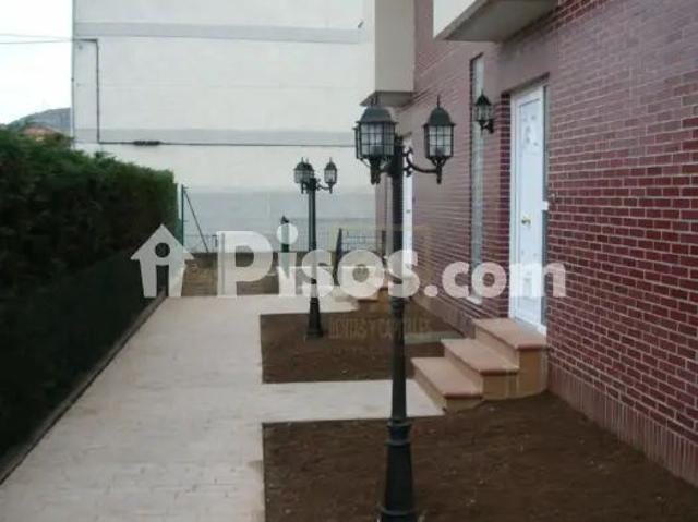 Casa en alquiler en los Corrales de Buelna