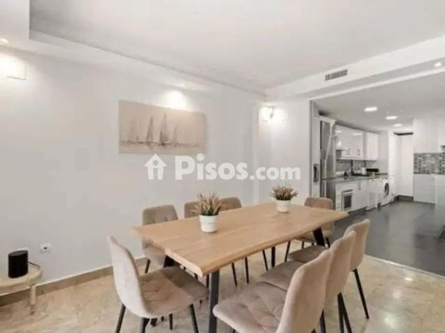 Casa en alquiler en los Naranjos Las Brisas