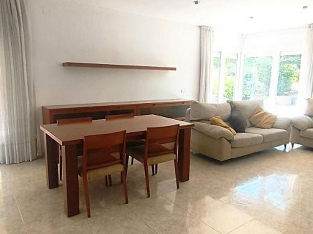 Casa en alquiler en paseo De Mossèn Joan Segura, Santa Coloma de Queralt, de 113 m² 3 habitaciones por 850