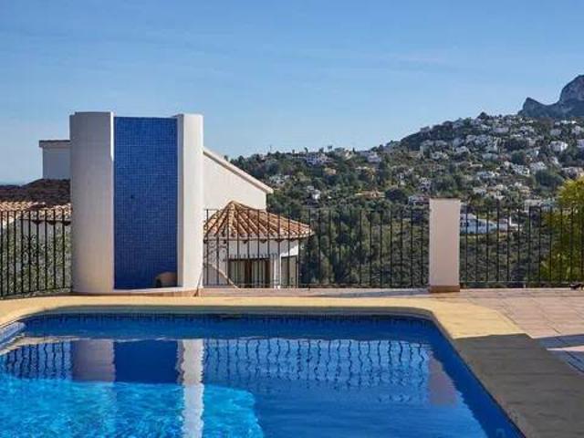 Casa en Alquiler en Pego