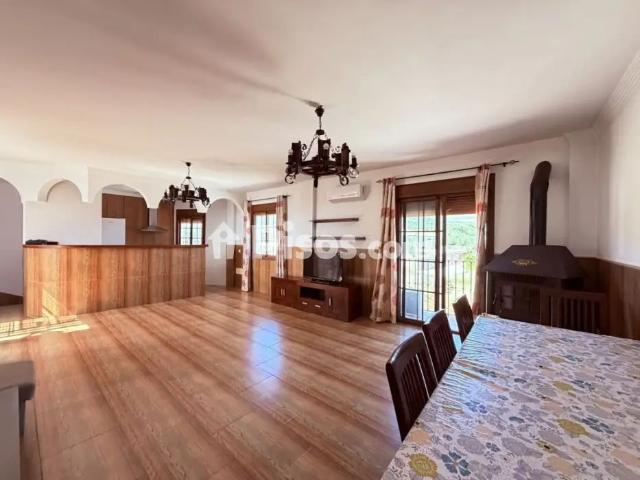Casa en alquiler en Periana