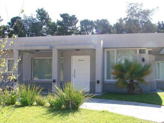 Casa en alquiler en Pinamar