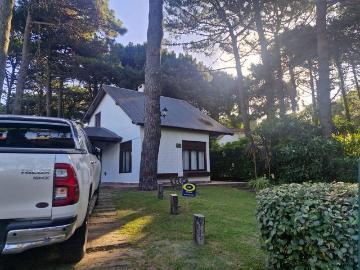 Casa en alquiler en Pinamar