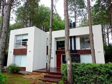 Casa en alquiler en Pinamar