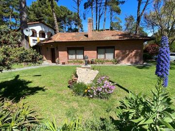Casa en alquiler en Pinamar