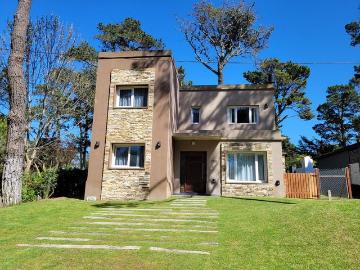 Casa en alquiler en Pinamar