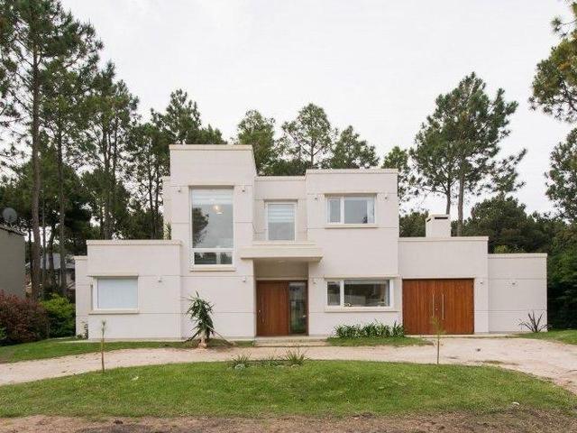 Casa en alquiler en Pinamar