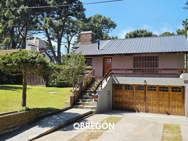 Casa en alquiler en Pinamar