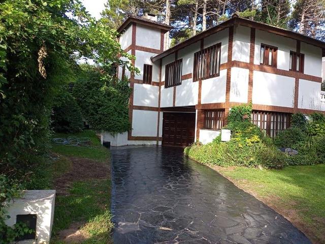 Casa en alquiler en Pinamar