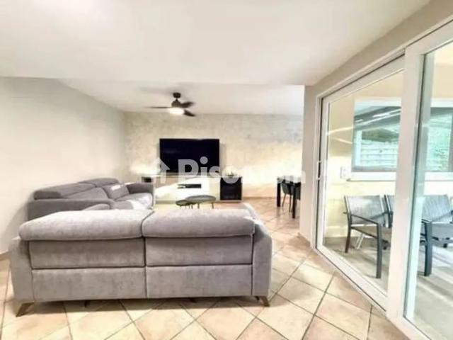 Casa en alquiler en Playa de San Juan