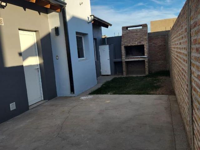 Casa en alquiler en Plottier