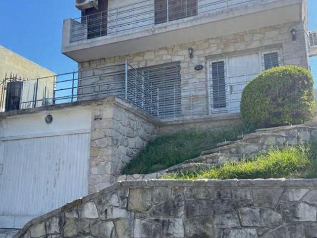 Casa en alquiler en Quilmes
