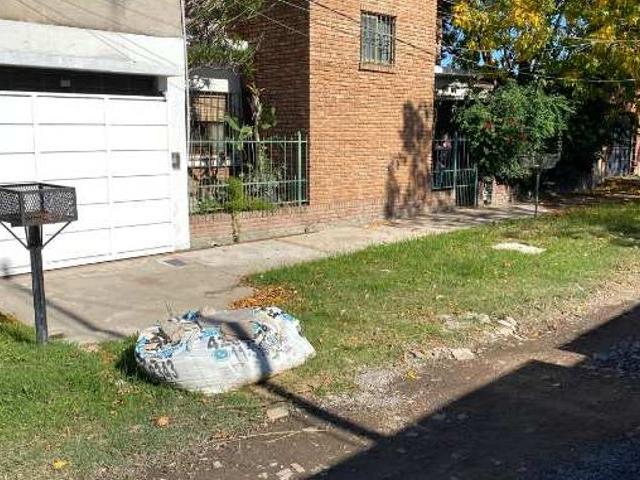 Casa en alquiler en Quilmes