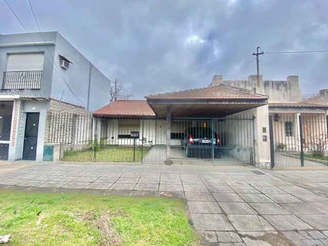 Casa en alquiler en Remedios de Escalada