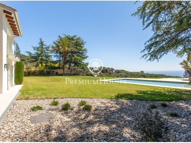 Casa en alquiler en Supermaresme con espectaculares vistas al mar