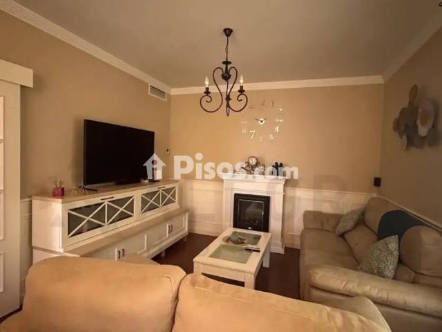 Casa en alquiler en Sur