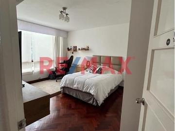 Casa en alquiler en San Isidro a S/27,920 al mes