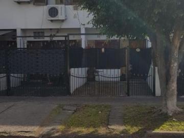 Casa en alquiler en San Justo