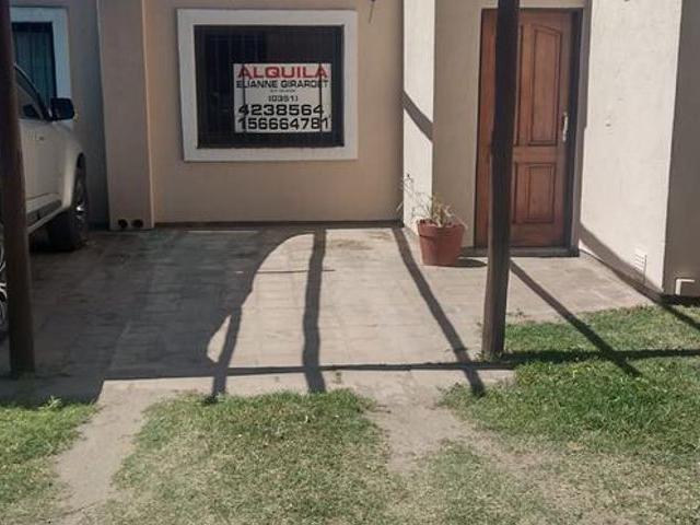 Casa en alquiler en Santa María