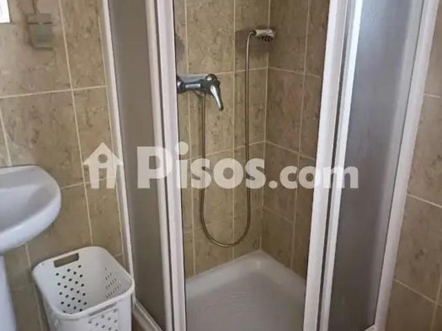 Casa en alquiler en Santa Rosa Valdeolleros