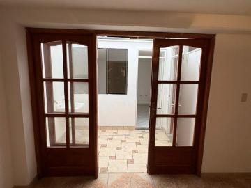 Casa en alquiler en Santiago De Surco a $676 al mes